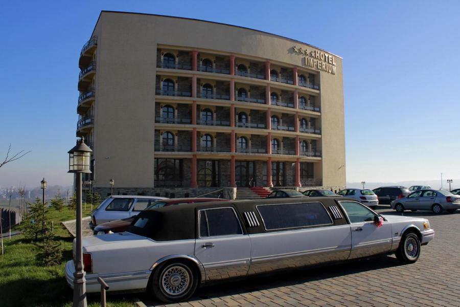 Hotel Imperium Сучава Экстерьер фото