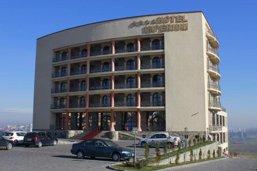 Hotel Imperium Сучава Экстерьер фото