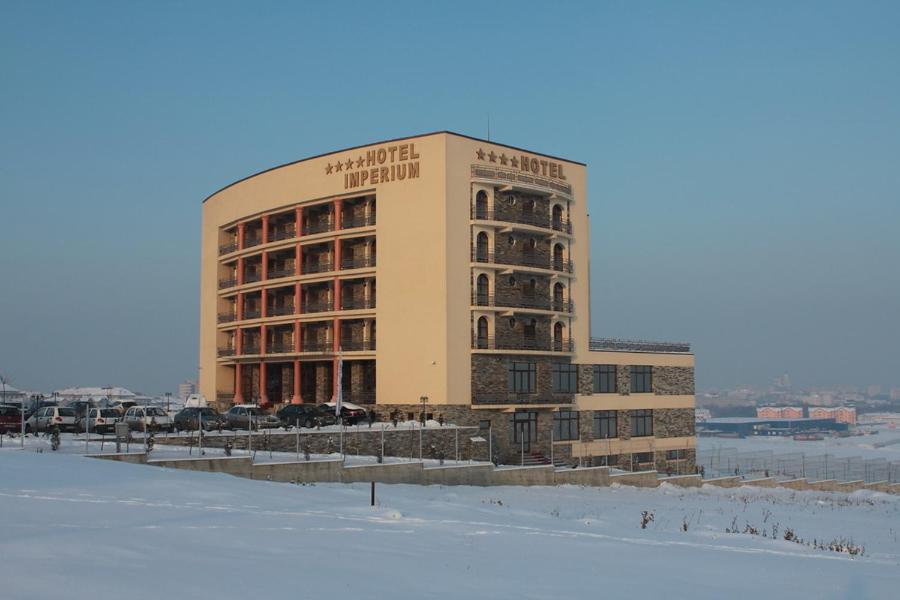 Hotel Imperium Сучава Экстерьер фото
